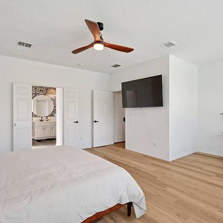 Wellness Oasis 5Br W Pool + Huge Yard + Fire Pit Villa Sachse Eksteriør billede