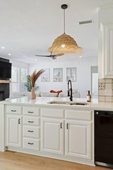 Wellness Oasis 5Br W Pool + Huge Yard + Fire Pit Villa Sachse Eksteriør billede