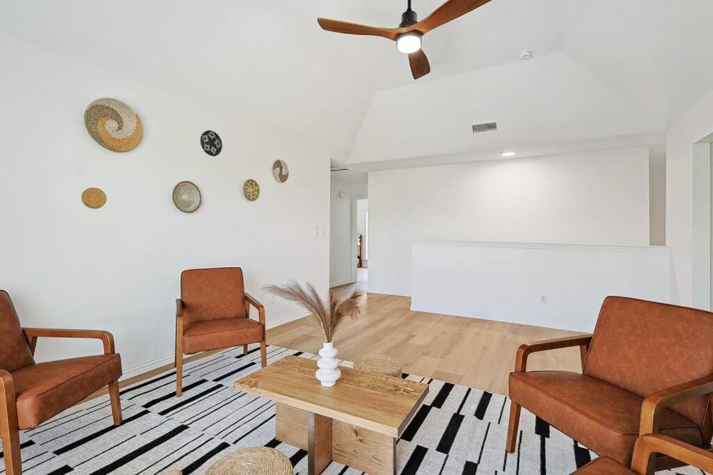 Wellness Oasis 5Br W Pool + Huge Yard + Fire Pit Villa Sachse Eksteriør billede